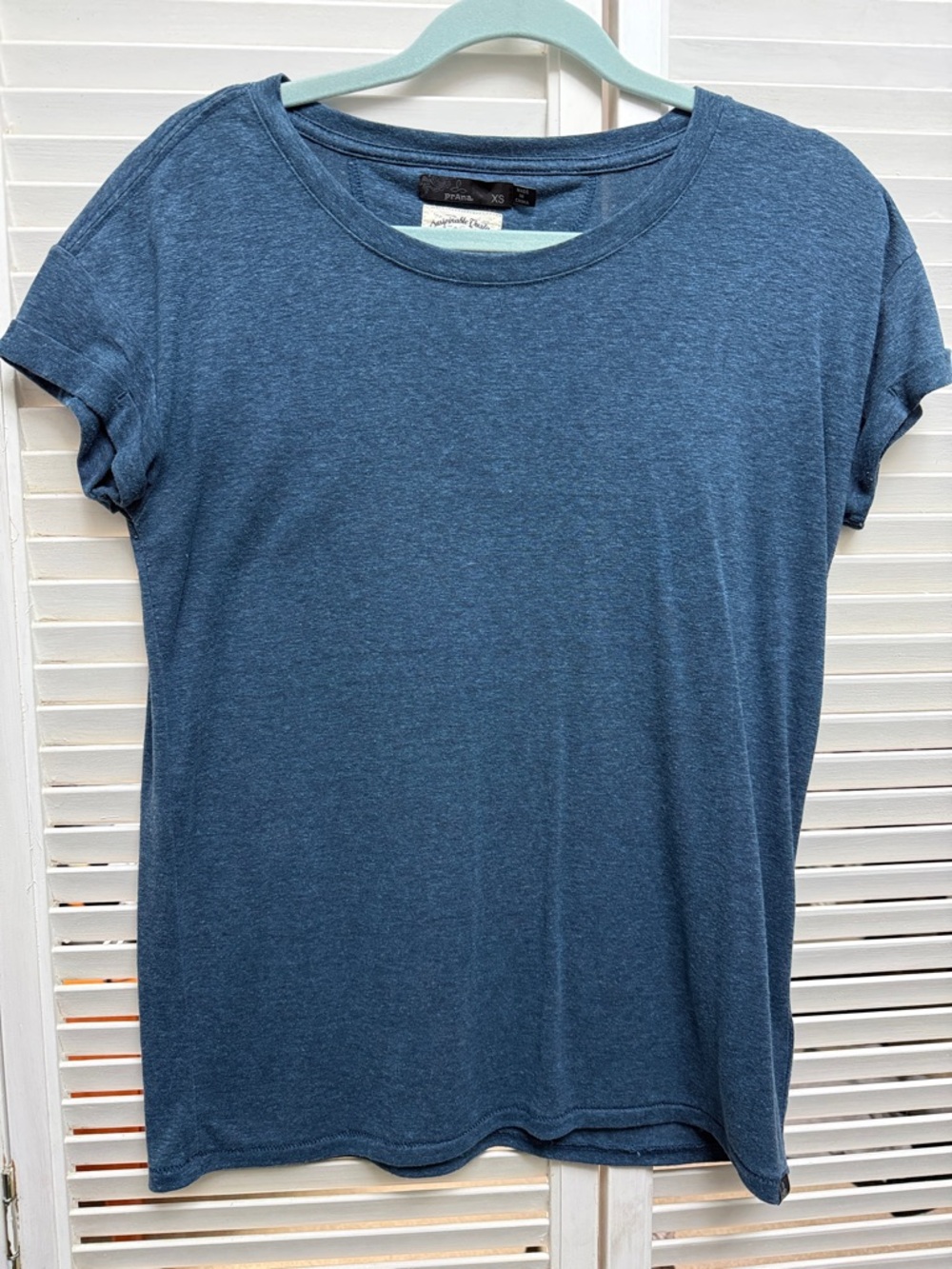 Prana Heathered Slate Blue Crew Neck Short Sleeve Tee